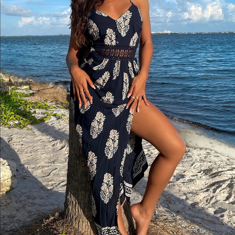 Fashion nova blue maxi dress